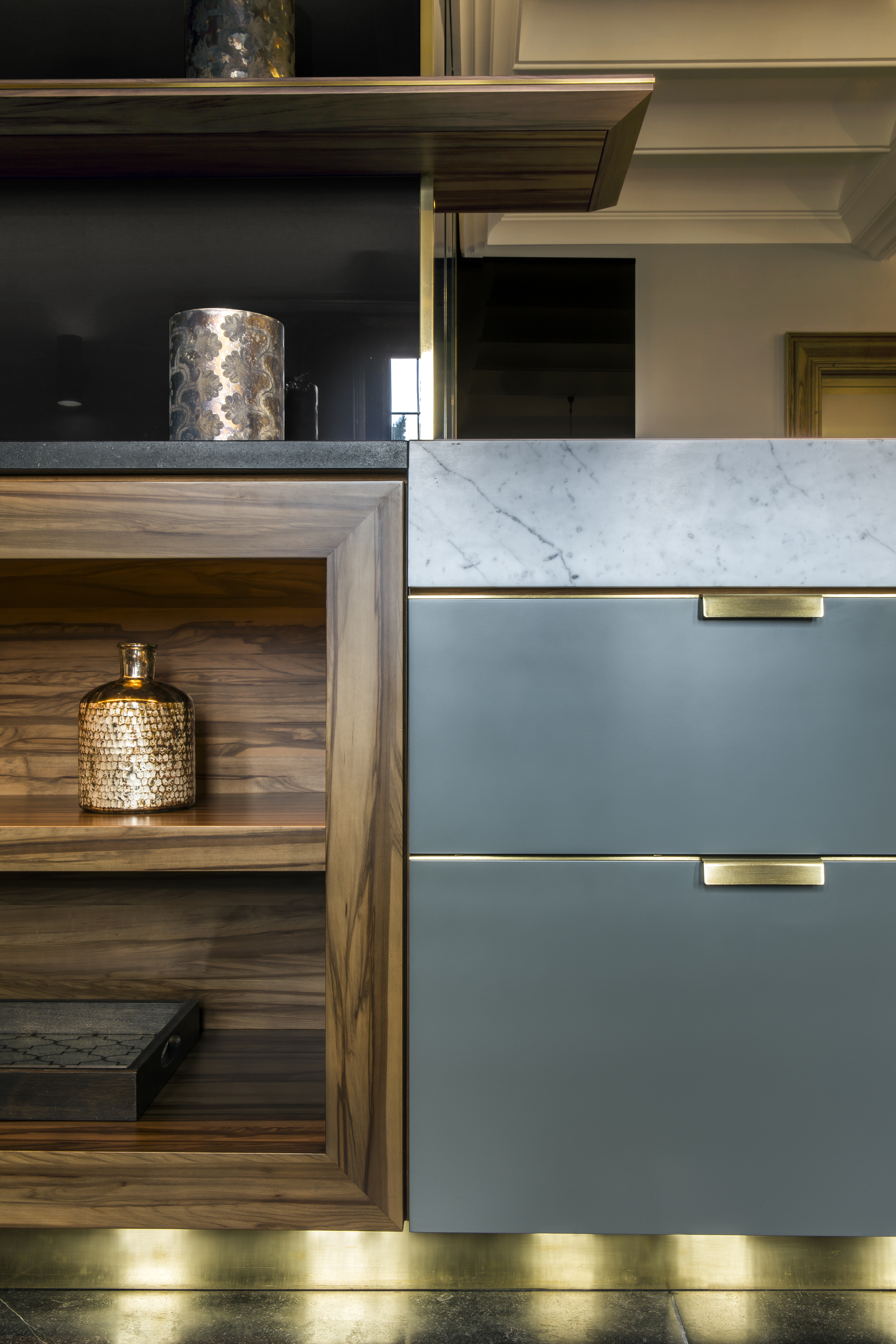 Kitchen Material Detail