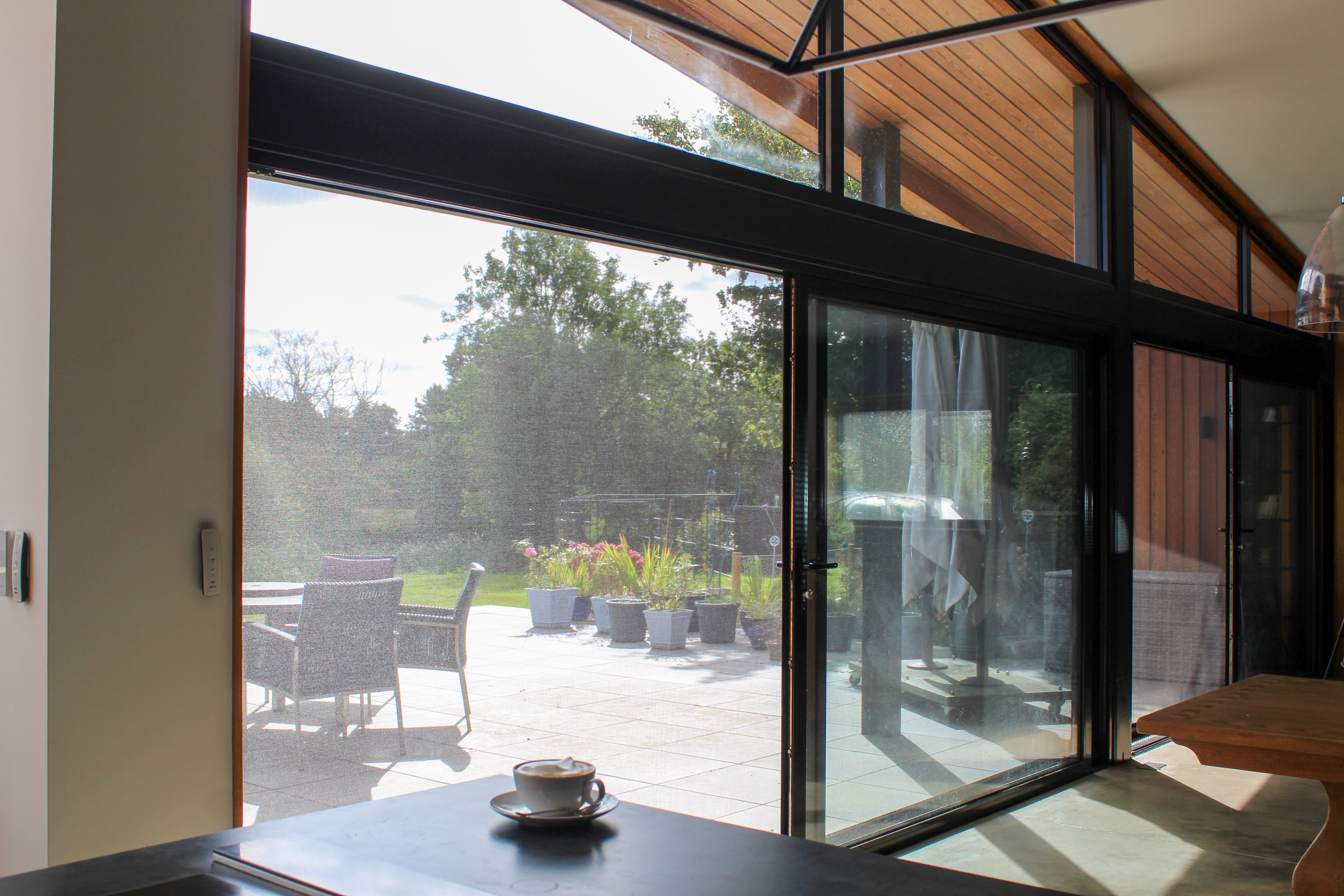 Automated fly screen providing clean, bug-free ventilation