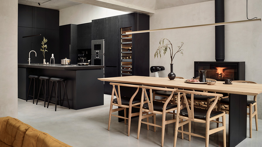 LIPMAN by Roundhouse Design