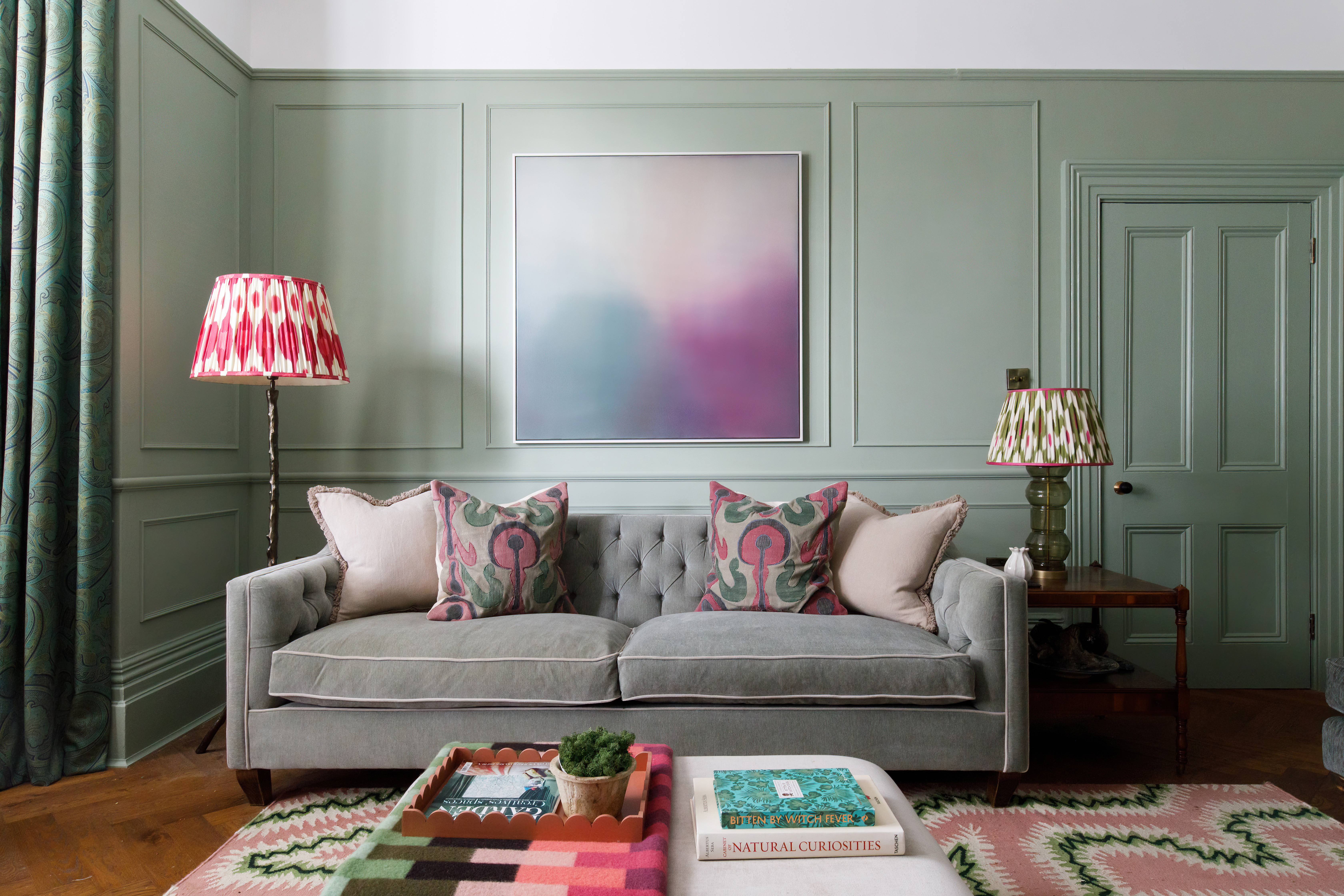 Regency Villa Lounge - paneling and colour