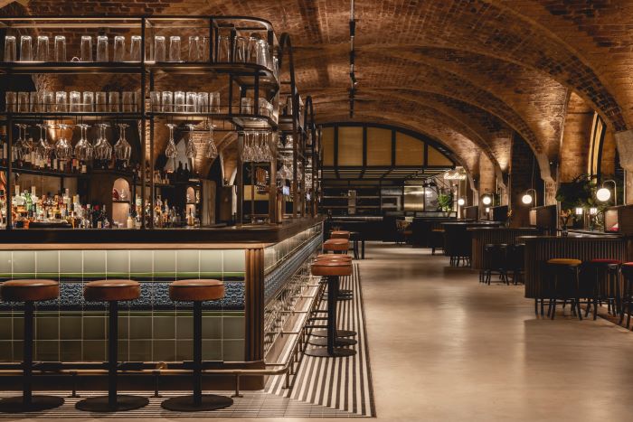 Bar in a vaulted underground space