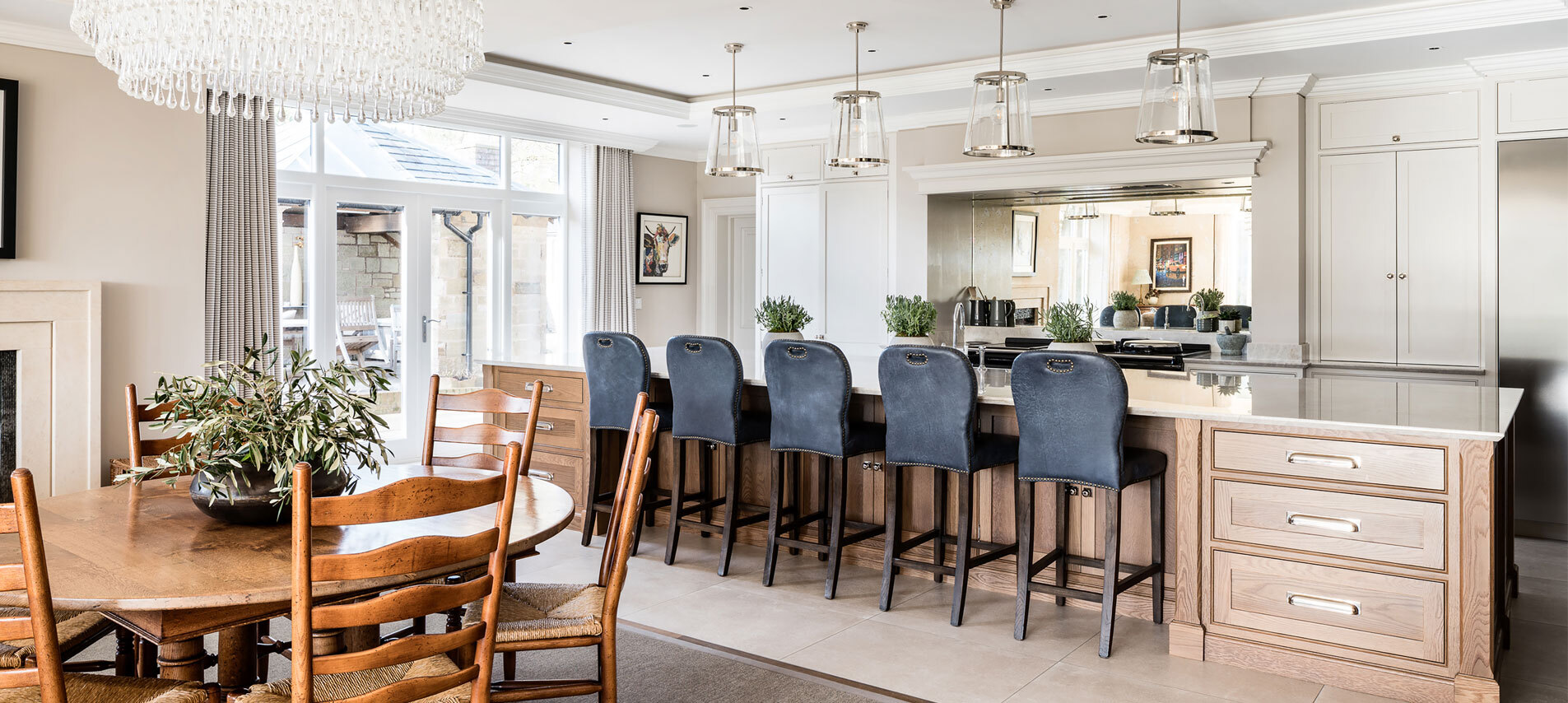 Dining areas in kitchen