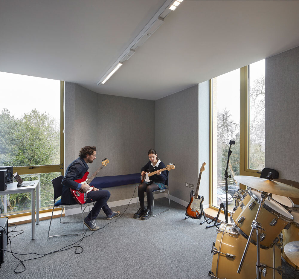 Music room at school with students