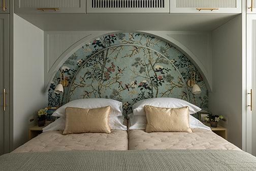 Girls Bedroom with Bespoke Cabinetry