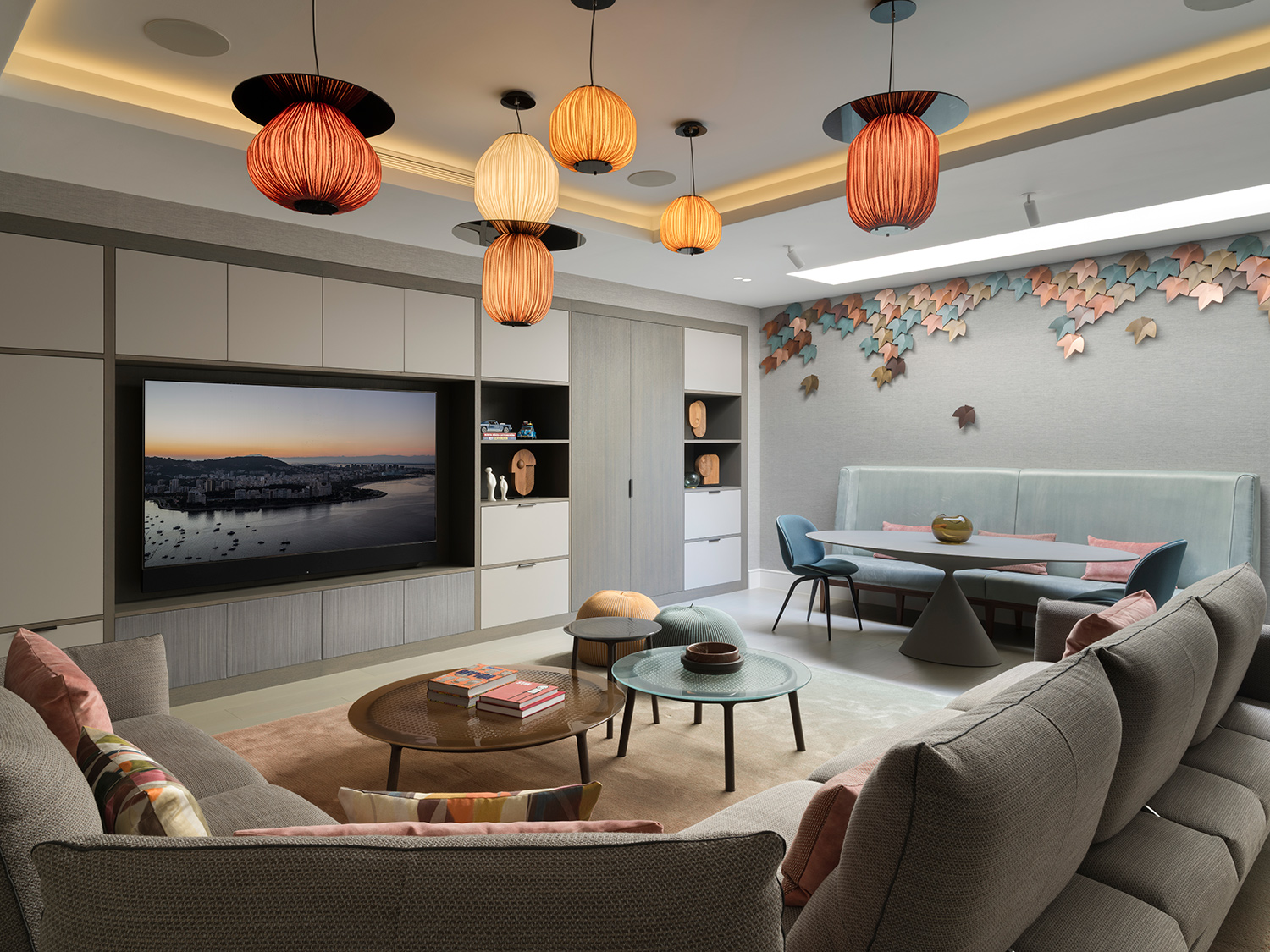 Chelsea Villa TV Room Tollgard