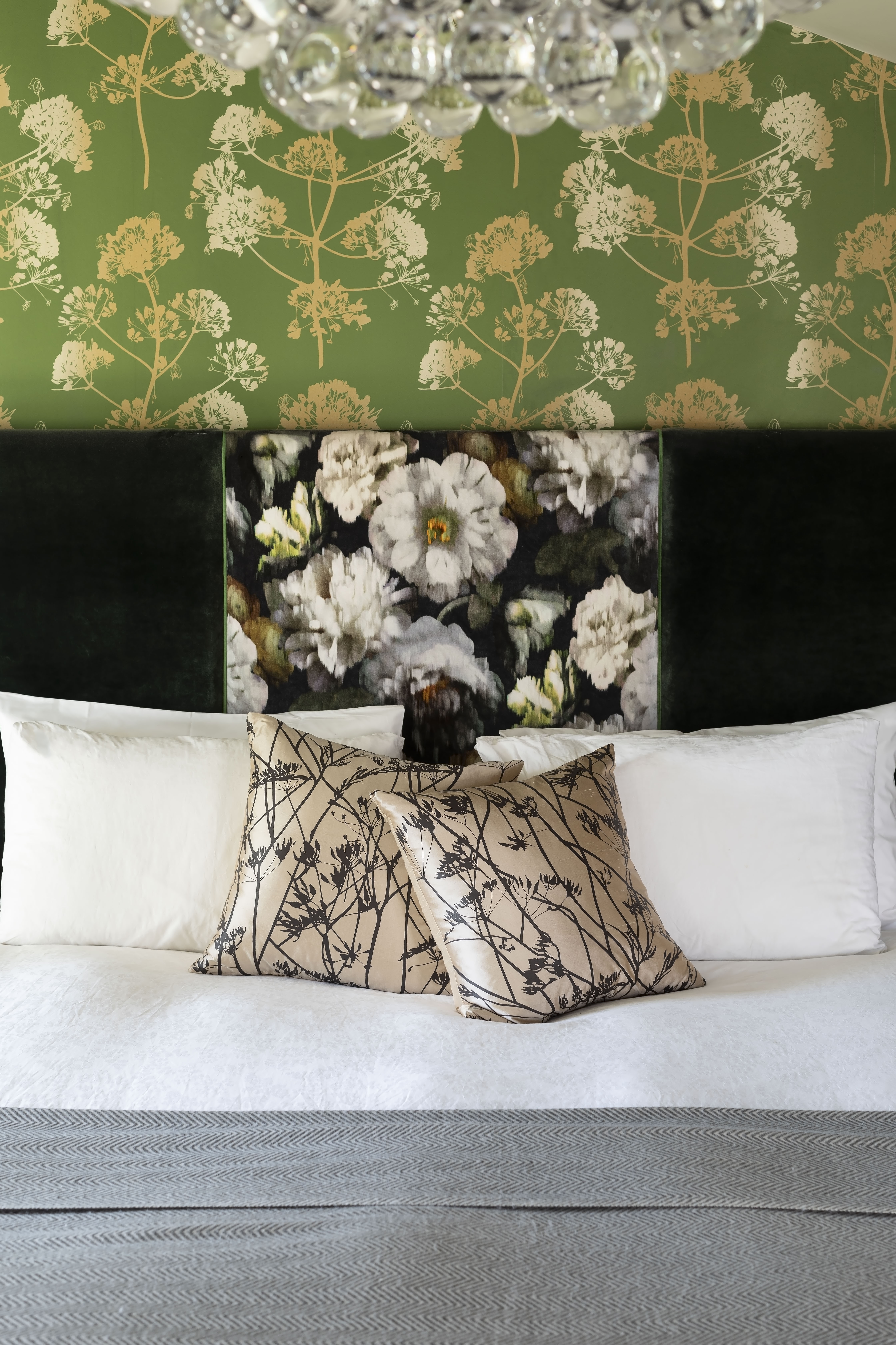 Luxury bedroom design